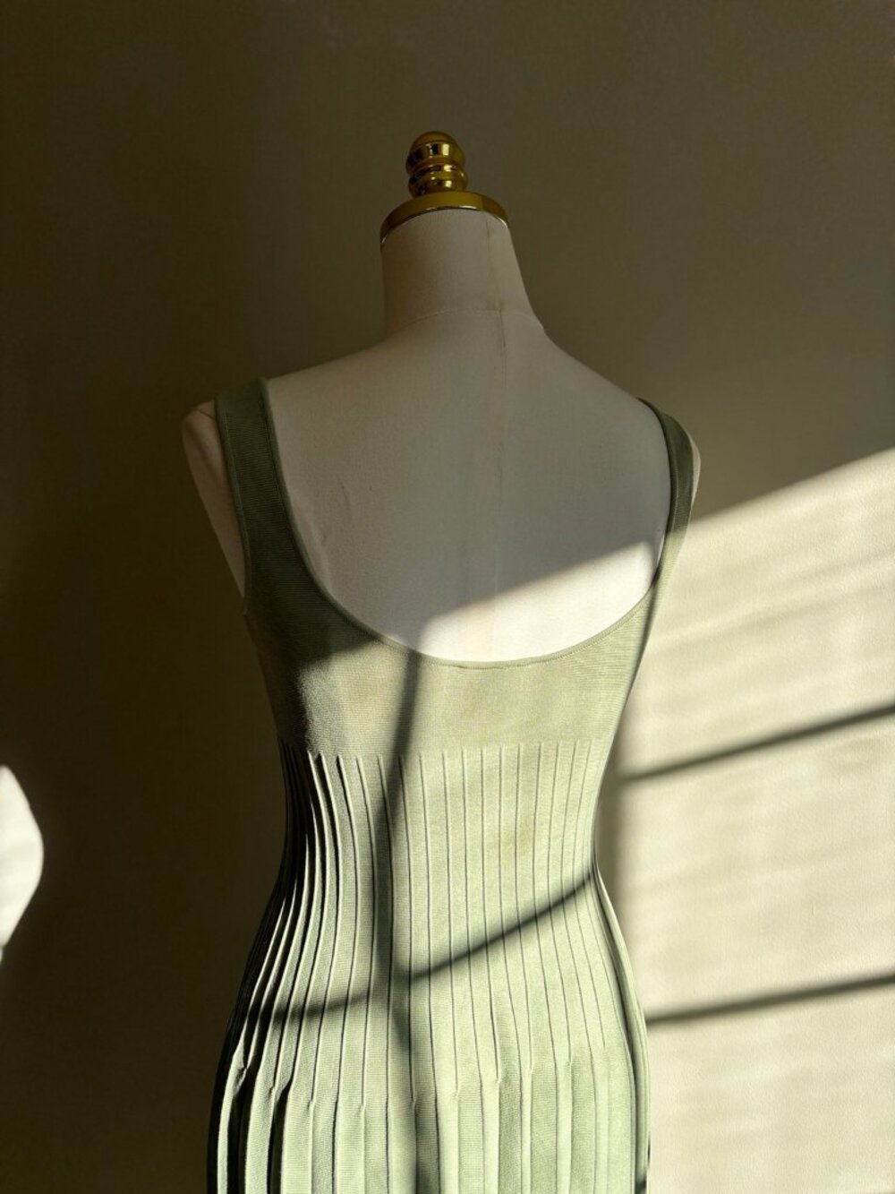 STAUD Ellison Sage Green Ivory Ombre Pleated Knit Midi Dress Small - Picture 6 of 7